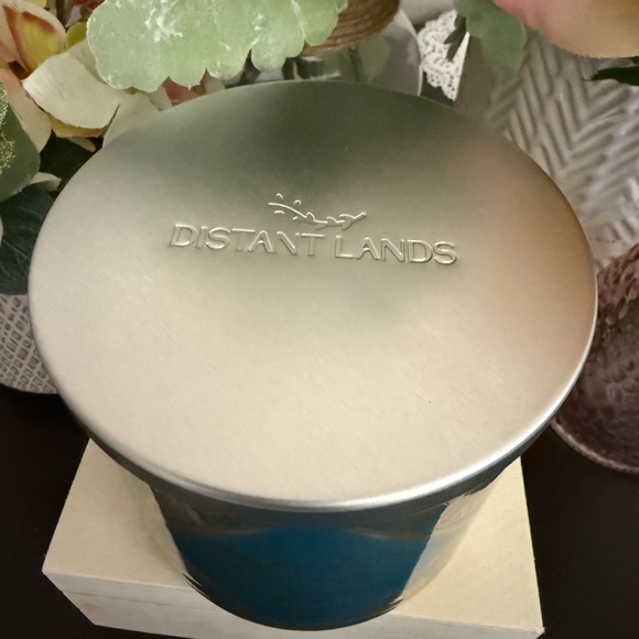 🆕🕯️ DISTANT LANDS LIMITED EDITION 3-WICK “MAPLE OAT COOKIE” 3-WICK CANDLE. NEW! - Picture 3 of 7